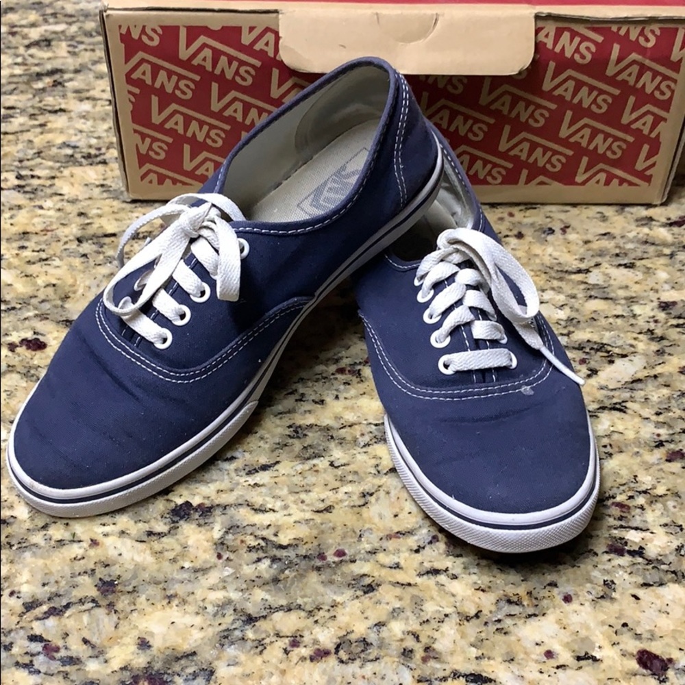 Navy blue vans